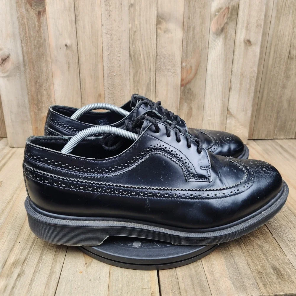 90s Dr. Martens 3989 Made in England Brogue Shoes Mens size 11 Black Leather